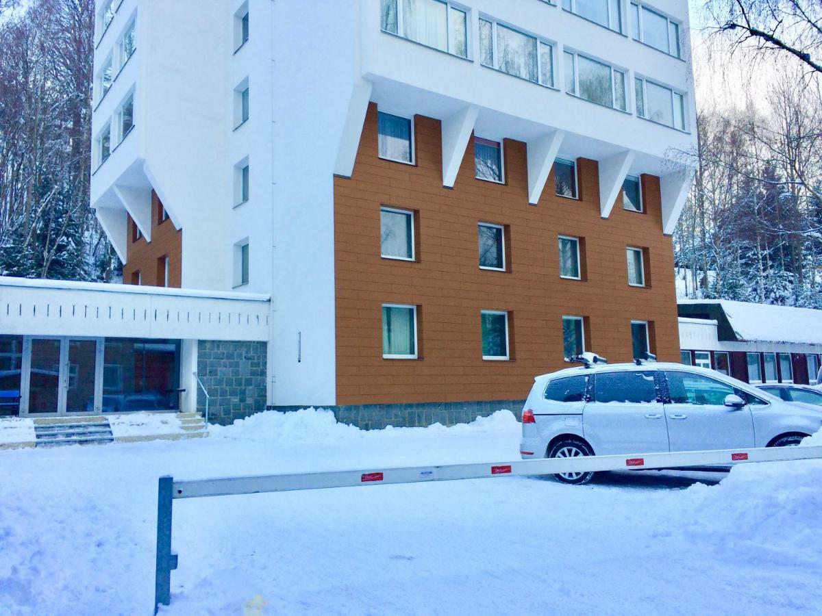 Apartment Elis ชปินด์เลอรูฟ มลิน ภายนอก รูปภาพ